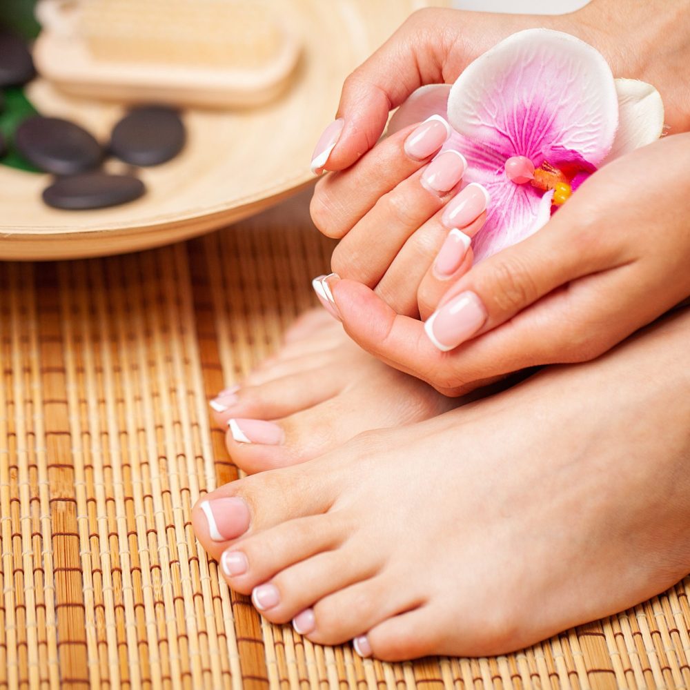 imgi_55_the-picture-of-female-legs-and-hands-after-pedicur-2023-11-27-05-15-38-utc